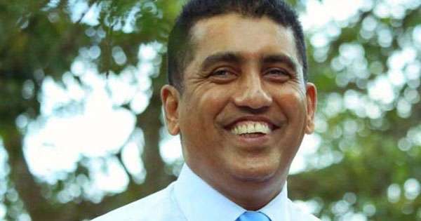 පොහොට්ටුවේ අපේක්‍ෂක කමිටුවේ මුලසුන ජොන්ස්ටන්ට