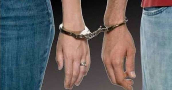 කොකෙන් සමග කතුන් දෙකක් ඇතුළු හයක් මාට්ටු