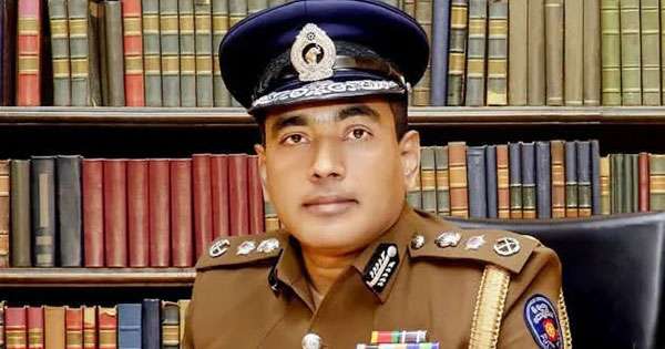 අජිත් රෝහණ විශ්‍රාම යයි
