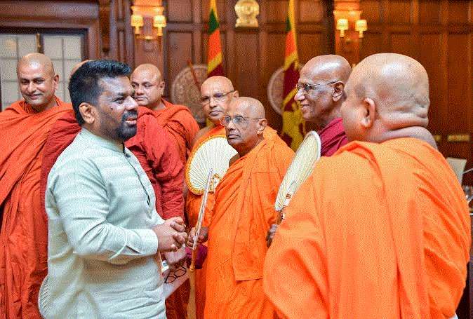 මහසඟරුවන සමග ජනපතිගේ සාකච්ඡාවෙන් ගත් තීන්දු