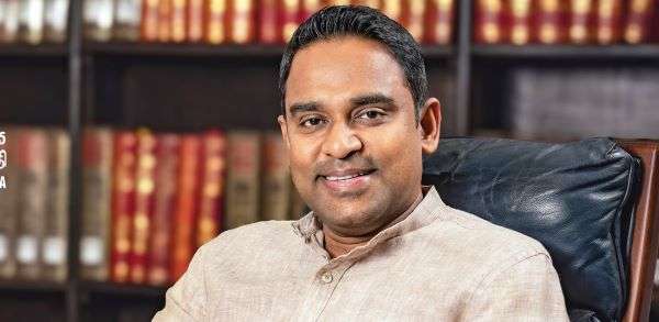 මේ ආණ්ඩුවේ ඇමැතිලා දැන් ජ්වත් වෙන්නේ සිහින ලෝකවල