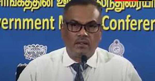 අප්‍රේල් වෙද්දී වාහන ලක්ෂ දෙකක්  ගෙනත්