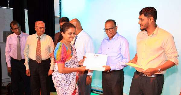 ’’ඉදිරියේදී විදුලිබිල අඩු කිරීමට සැලසුම්’’