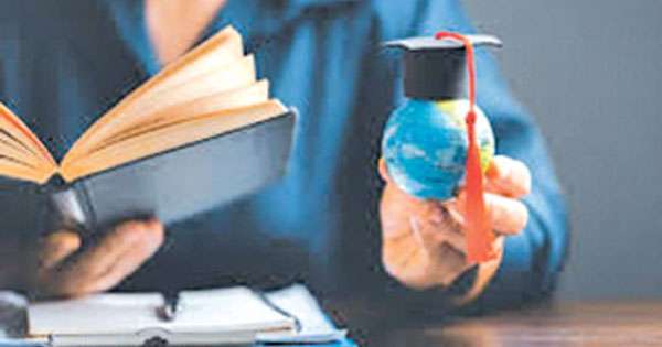 හයේ ‘‘මොඩියුල‘‘ ගැටළුවට නියෝජ්‍ය අධ්‍යක්ෂවරයකුගේ වැඩ තහනම්