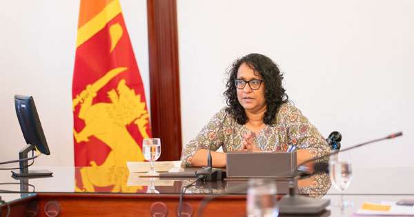 හෙද සේවය උපාධි මට්ටමට ගේන්න සාකච්ඡාවක්