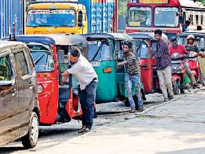 අර්බුදයෙන් ගොඩඑන්න සූදානම් ද?