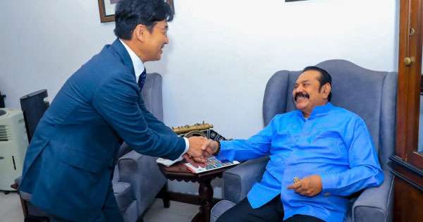 කොරියා හිටපු තානාපති මහින්ද බලන්න එයි