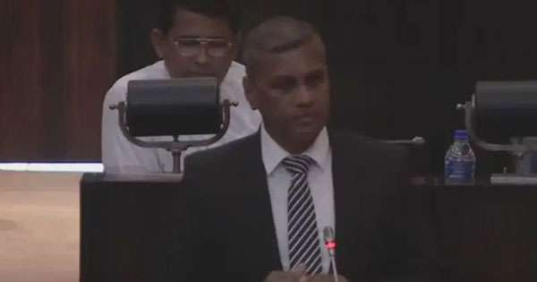සිංහ ගර්ජනා අස්සෙන් ඇහෙන්නේ අඳෝනා