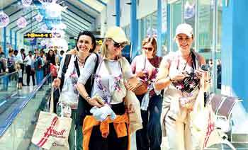 නව වසරේ රට මුහුණ දෙන අභියෝග