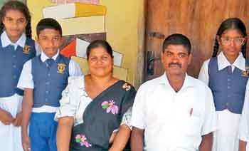 අලිත් එක්ක පාසල් ගිහින් ශිෂ්‍යත්වය ජයගත් හම්බෙගමුවේ පුංචි හපන්නු