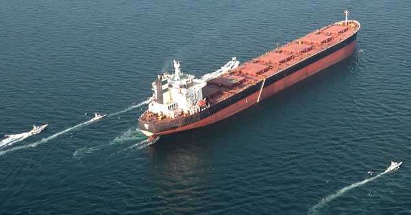 හෝමූස් වහලා තියෙන්නේ ඇමෙරිකන් හිතවතුන්ට විතරයි