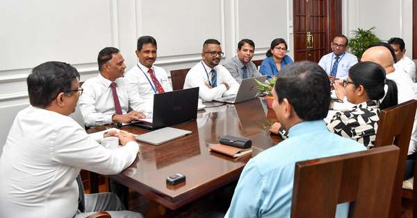 රේගුවට කඩදාසි එපාවෙයි