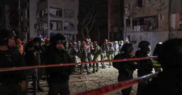 ඊශ්‍රායලයේ 18 ක් මරුට: 3730 ක් රෝහලේ