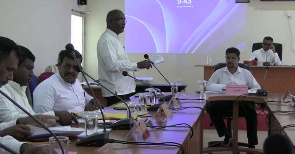 ජාජබ වැලිකන්ද අයවැය ඡන්ද 12කින් සම්මතයි