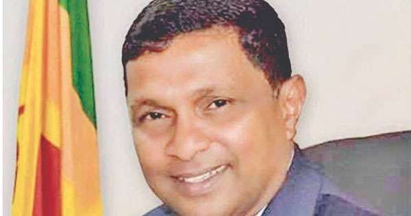 ගල්අඟුරු කොමිසම මෛත්‍රී ගුණරත්නගෙන් පැය තුනක් ප්‍රශ්න කරයි