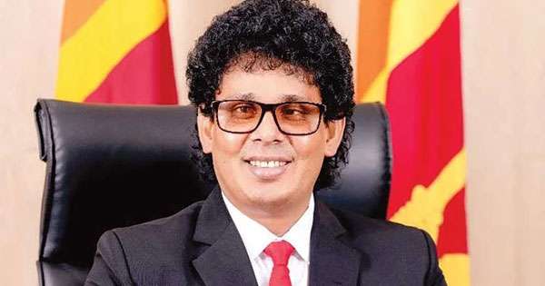 වෙළෙඳ ප්‍රදර්ශනයකට වසන්ත චීනයට