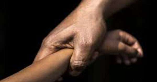 15 දැරියකට අතවර කළ ටියුෂන් ගුරාට මාංචු