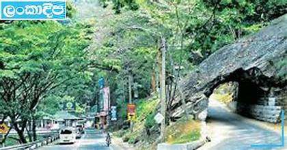 මහනුවර -කෙළඹ පාර අත්‍යාවශ්‍ය සේවා ස﻿ඳහා පමණයි