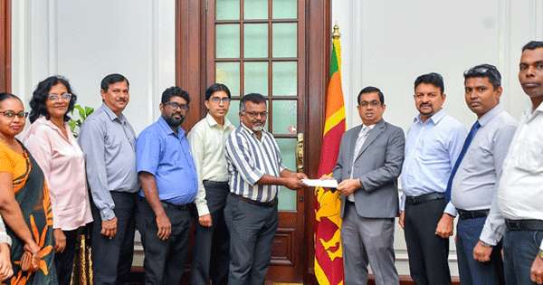 අධ්‍යාපන සමුපකාර සමිතිය දිනක වැටුප රටට දෙයි