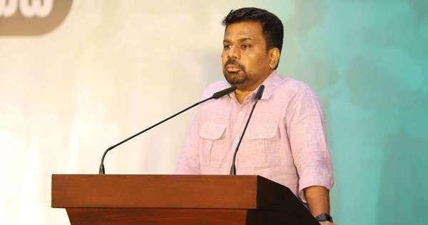 මේ චෞර වළල්ලට නීතිය  ක්‍රියාත්මක වන වසරයි