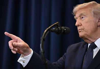 ට්‍රම්ප්ගෙන් මාධ්‍ය ආයතනවලට සත්තමක්