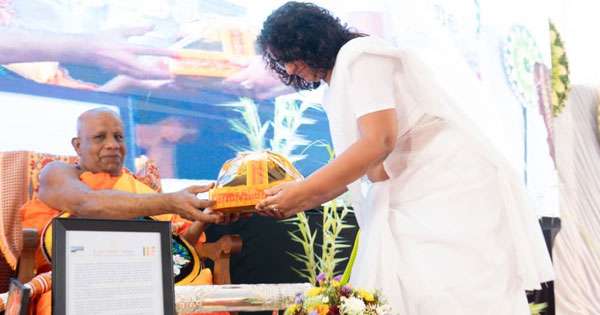 ප්‍රායෝගික ආගමික නායකයන්ගේ මග පෙන්වීම රජයට හරි වැදගත්