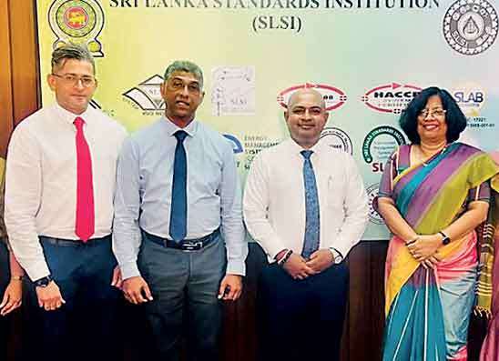 ශ්‍රී ලංකා ප්‍රමිති ආයතනය සහ ශ්‍රී ලංකා මුද්‍රණකරුවන්ගේ සංගමය අතර සාකච්ඡාවක්