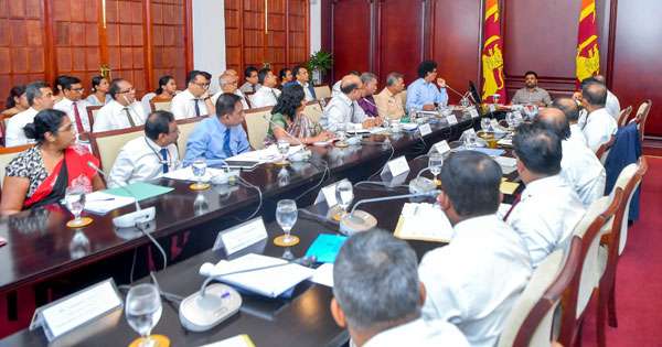 ආහාර මිල- ප්‍රමිතිය ගැන නිරන්තර අවධානයෙන් ඉන්න