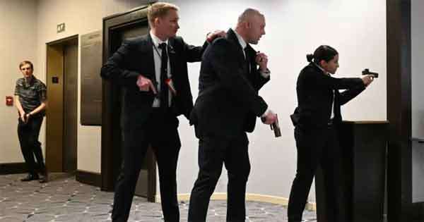 ධවල මන්දිර මාධ්‍යවේදීන්ගේ භෝජන සංග්‍රහය අතරතුරේ වෙඩි තියලා