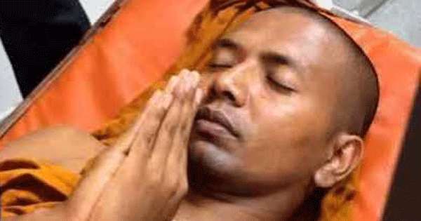 කස්සප හිමි කැමැත්තෙන් ටිකට් කපාගෙන ගිහින්
