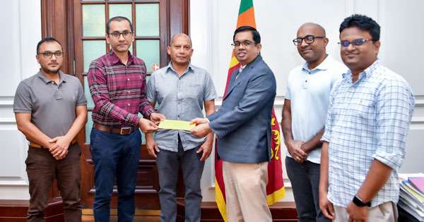 රට නගන අරමුදලට මාර්ක්ස් ඇන්ඩ් ස්පෙන්සර් වෙතින් ආධාරයක්