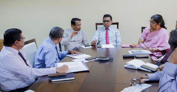 අර්බුදයට විසඳුම් හොයන සුබ සාධන කමිටුව රැස්වෙයි