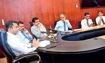 මරණ දෙකකින් යළි ඇවිස්සුණු බාල බෙහෙත් භීතිකාව