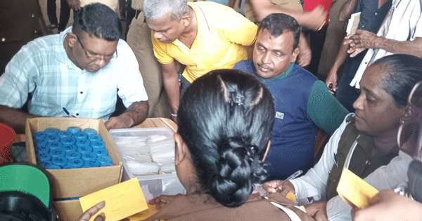 විෂ මත් පානය කළ රියැදුරන් පහක් ගාල්ලෙන් මාට්ටු