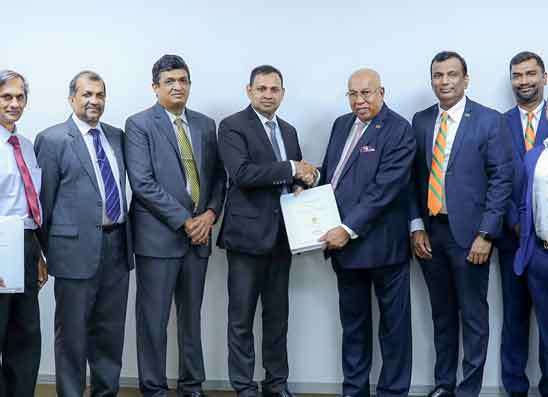 ශ්‍රී ලංකාවේ පෞද්ගලික අංශයේ විශාලතම සුළං බලාගාර ව්‍යාපෘති ආයෝජනය සඳහා හේවින්ඩ් සමඟින් ලංකා විදුලිබල මණ්ඩලය ගිවිසුම් අත්සන් කරයි.