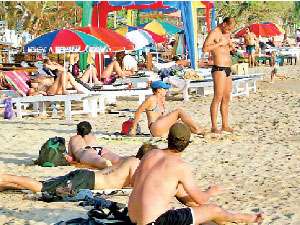 සංචාරක ඉලක්කය හීනයක්ද?