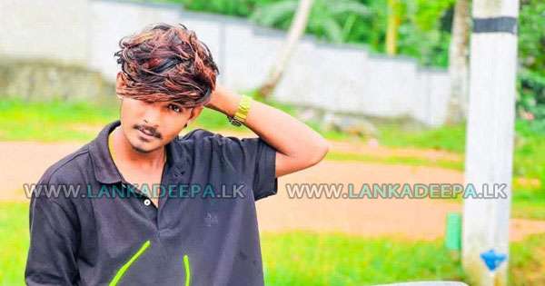 යතුරු පැදිය විදුලි කණුවක ගැටී තරුණයෙක් මරුට