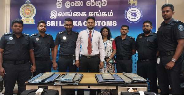 කෝටි දහයක කුඩු ගුවන්තොටෙන් මාට්ටු