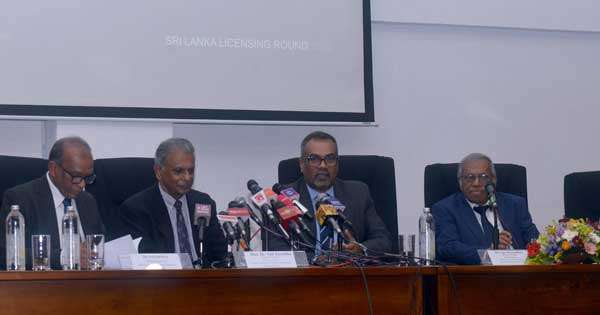 මන්නාරමේ දැවැන්ත තෙල් සහ ගෑස් තැන්පතුවක් ගැන අනාවරණයක්