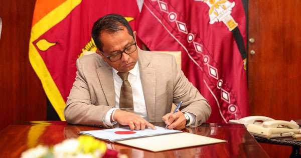 සිවිල් - වාණිජ ආරවුල් පනතට කතානායක සහතිකය