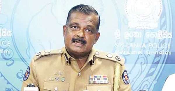 “පෝලිමෙන් පිට තෙල් දෙන්න එපා”