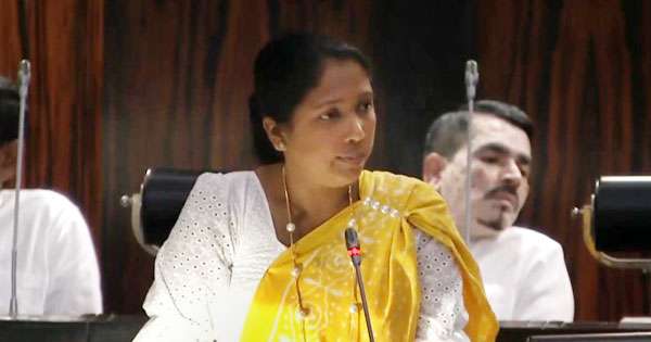 ඒගොල්ලන්ගේ ඇමතිලාගේ පැටිකිරිය  දැන් ඉන්න අයට මතක නෑ