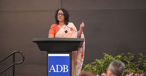 හරිනිට පිලිපීනයේ දී සම්මානයක්