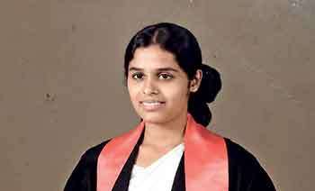 බෙදීම් නැතුව එකමුතු වුණොත් මේක හදන්න පුළුවන් රටක් - ලංකාවේ මුල්ම කාන්තා රේගු අධ්‍යක්ෂ ජනරාල් තනතුර දැරූ සුධර්මා කරුණාරත්න