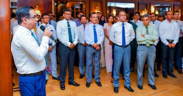 නව ජවයකින් ජනතාවාදී වැඩපිළිවෙළට කැපවෙමු