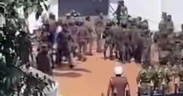 බන්ධනාගාර ගැටුමින් 12ක් මරුට