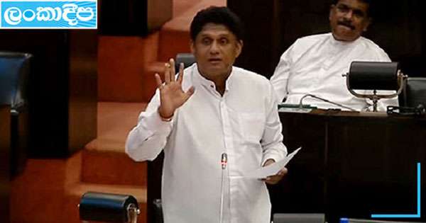 ආණ්ඩුව ප්‍රජාතන්ත්‍රවාදය අධිවේගයෙන් වනසනවා