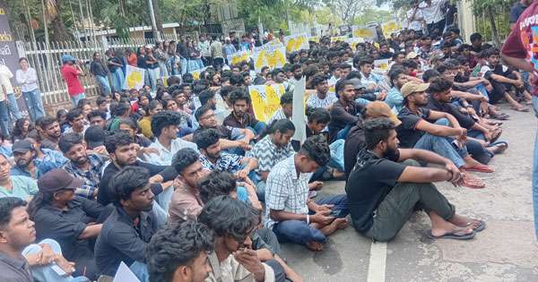 කැලණිය මහා ශිෂ්‍ය සංගමය විරෝධයක