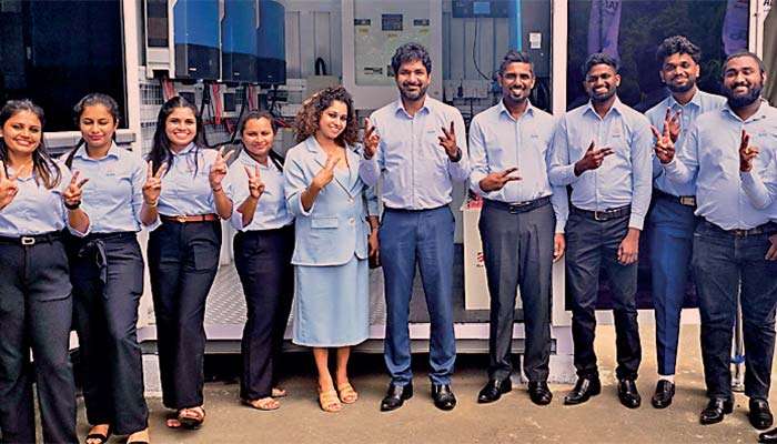 පේරාදෙණිය ඉංජිනේරු පීඨයට SLAM Power වෙතින් ස්මාර්ට් මයික්‍රොග්‍රිඩ් බලශක්ති පද්ධතියක්