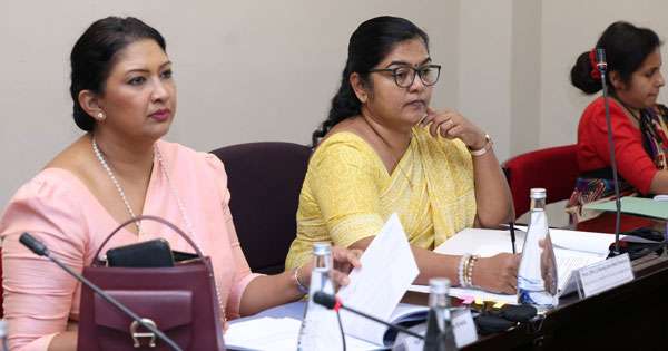 කාන්තා නියෝජනය 33%ක් කරන්න යෝජනාවක්